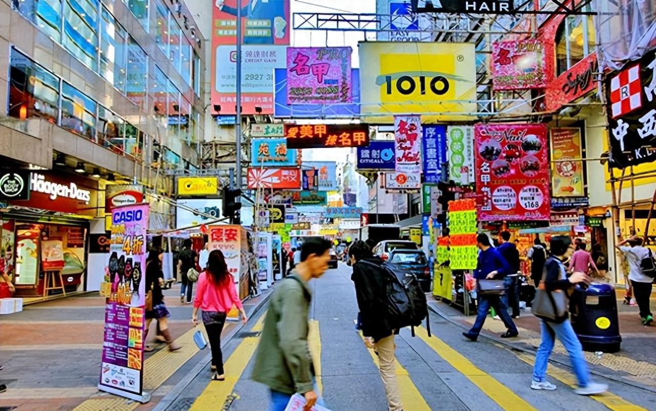 撼动世界的人民币抗战！究竟谁能守卫香港？