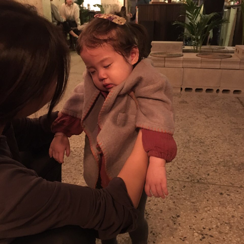 最近超火的可爱小女孩表情包,小女孩可爱萌表情包