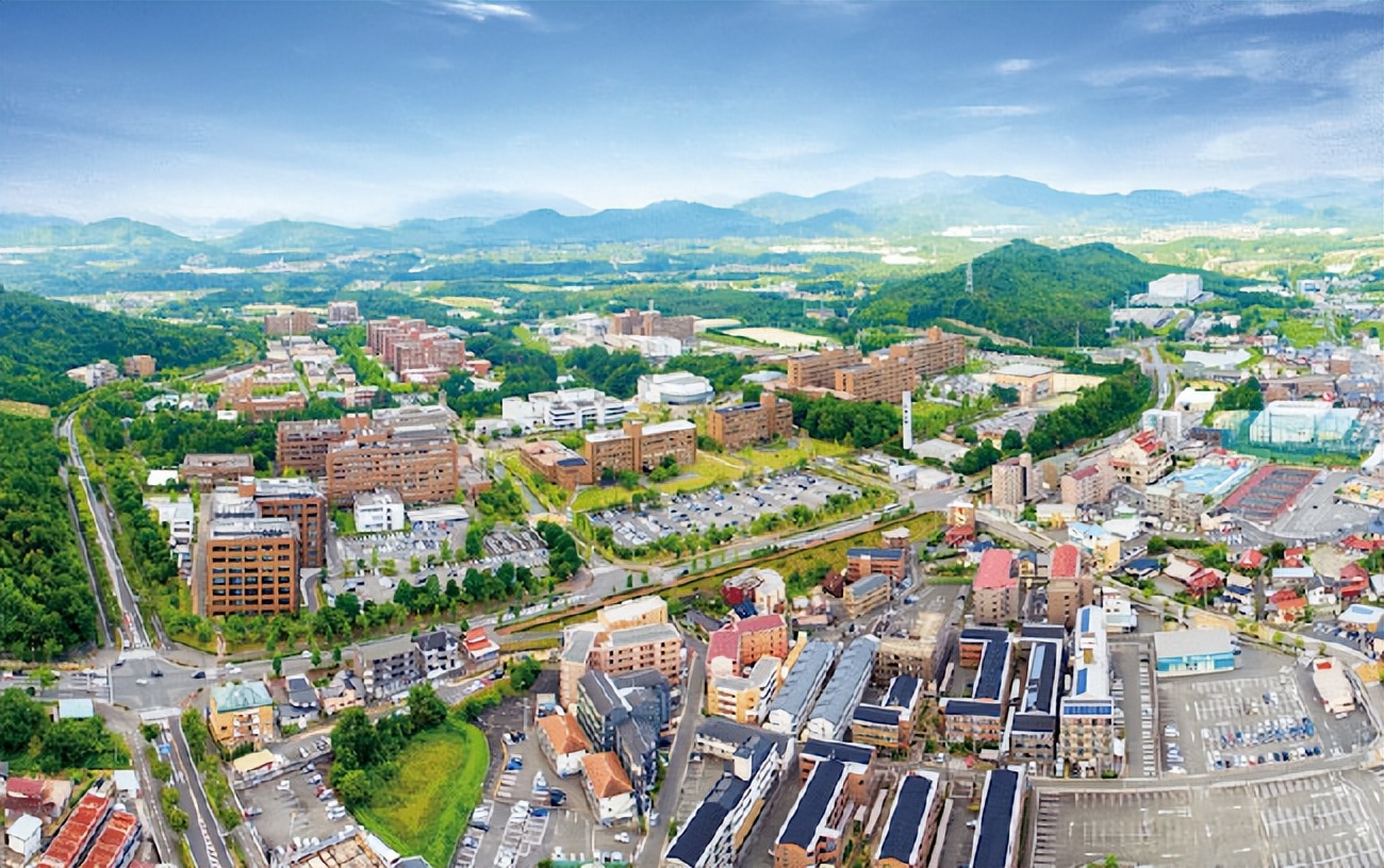日本热门理工科院校，广岛大学