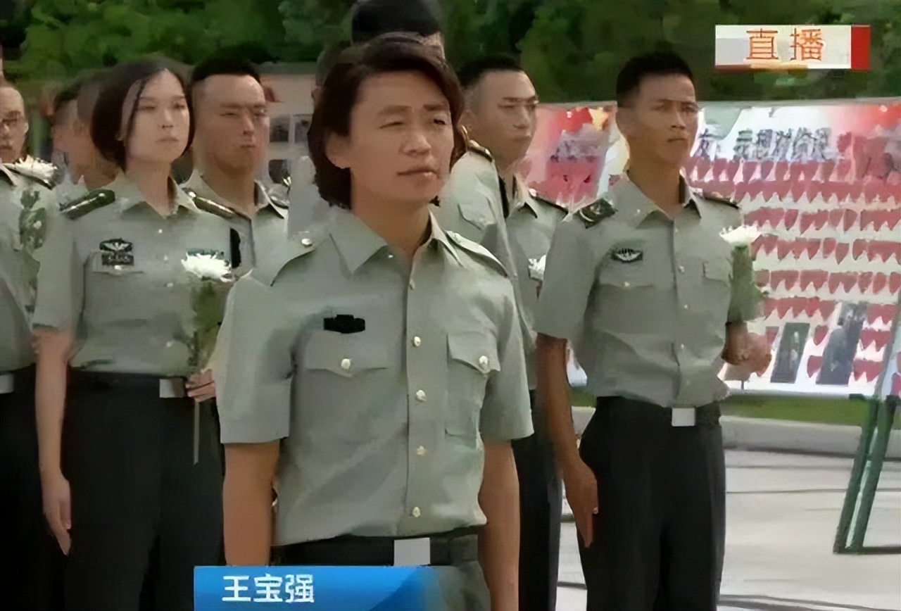 王宝强堪称传奇的人生,王宝强的悲喜人生路