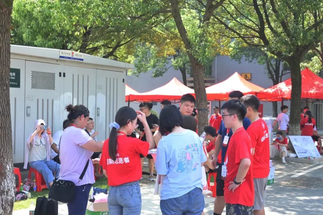 大一新生开学必备物品清单,大一新生开学必备物品清单详细