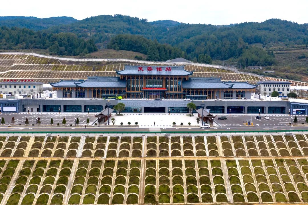 高铁30分钟直达的旅游目的地,高铁可直达的景点是哪些