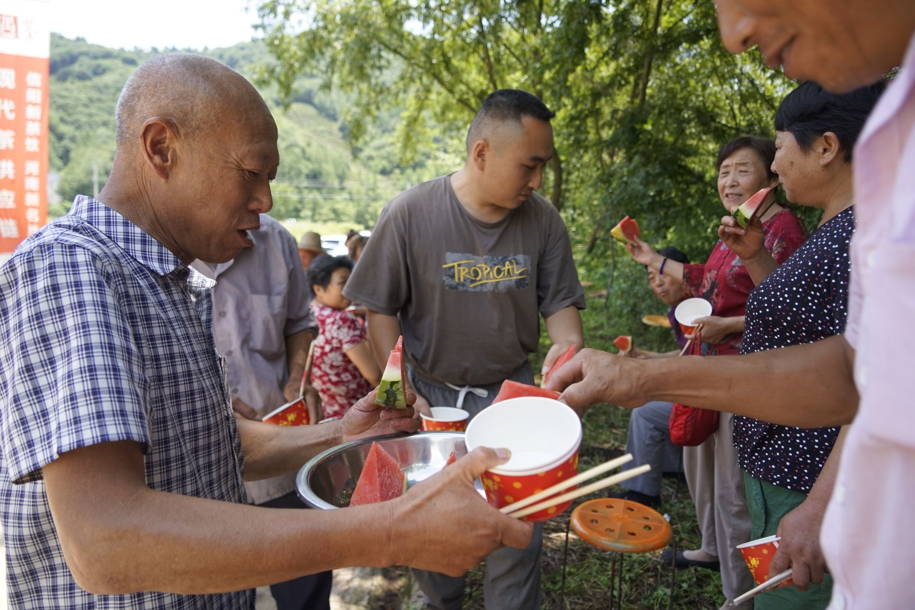 文艺轻骑兵信阳||青山苍苍土门粽香
