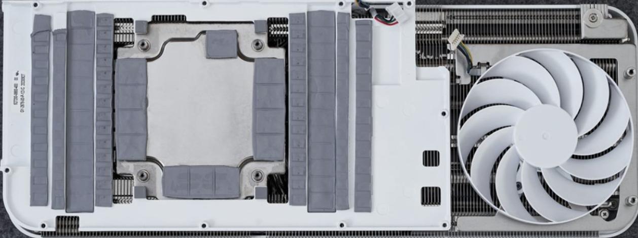 rtx4090显卡影驰,影驰20周年4090碳纤维