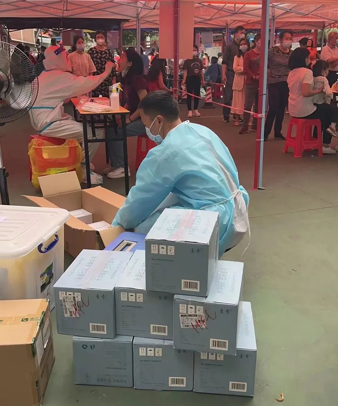 鍚屽績鎶楃柅鎯犳皯绾惧洶,鍚屽績鎶楃柅鏈夊姏搴﹀姪浼佺壕鍥版湁娓╁害