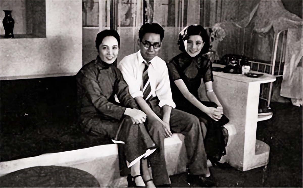 阮玲玉自尽后唐季珊做了什么,阮玲玉自尽之谜完整版