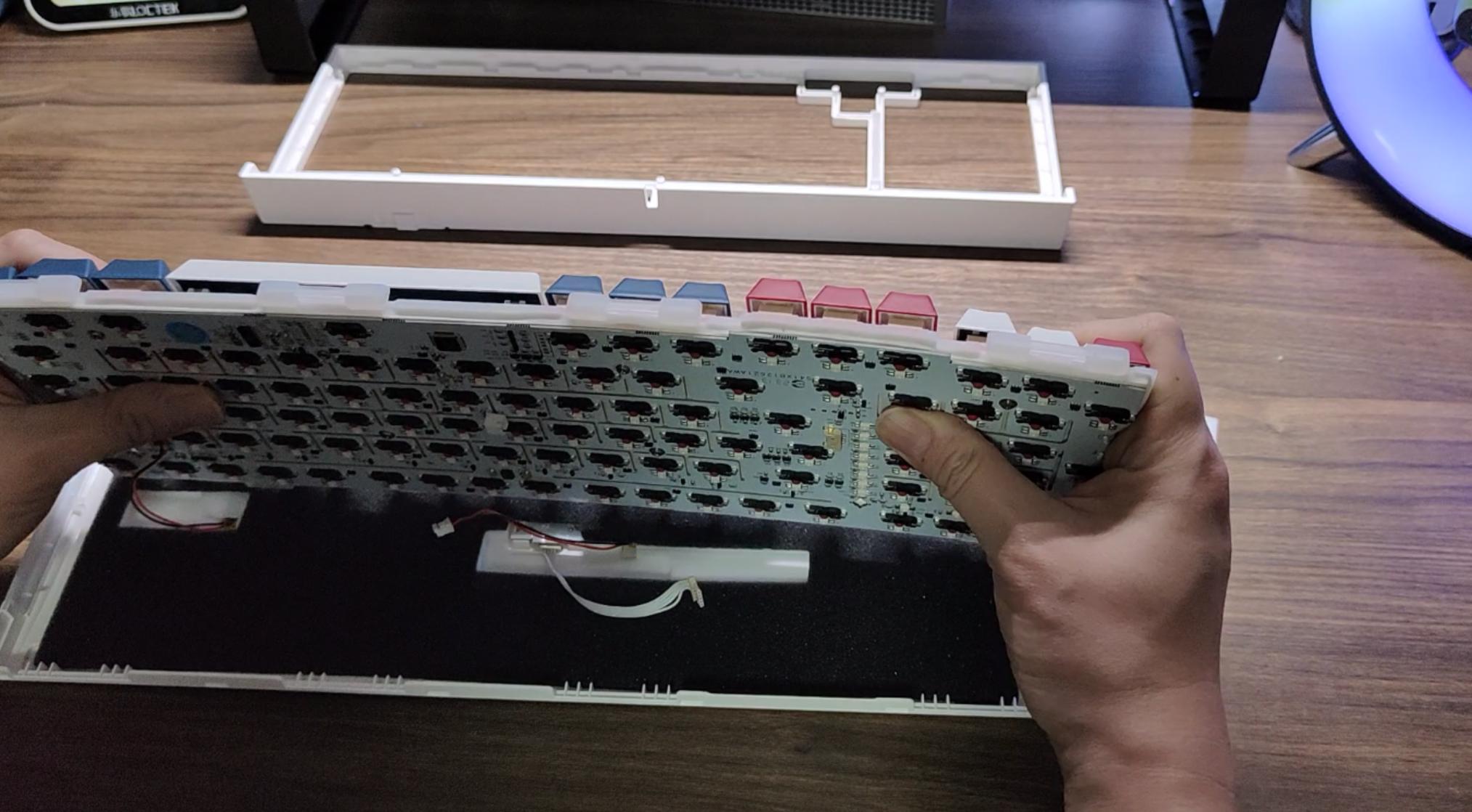 这次，靠开槽PCB杀死比赛，rkr98，这才是量产Gasket的终极形态