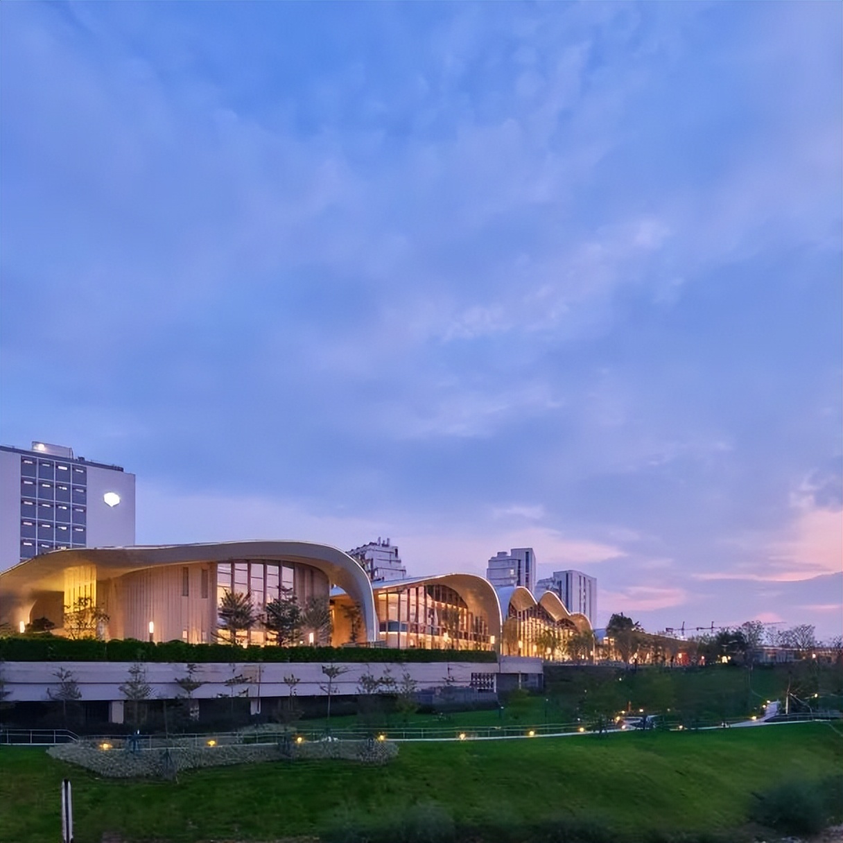 泰康之家高端养老社区广西价格,广西南宁泰康之家桂园