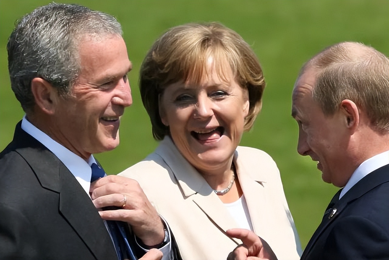 解读俄乌战争普京的战略设想,俄乌战争普京想要的是什么