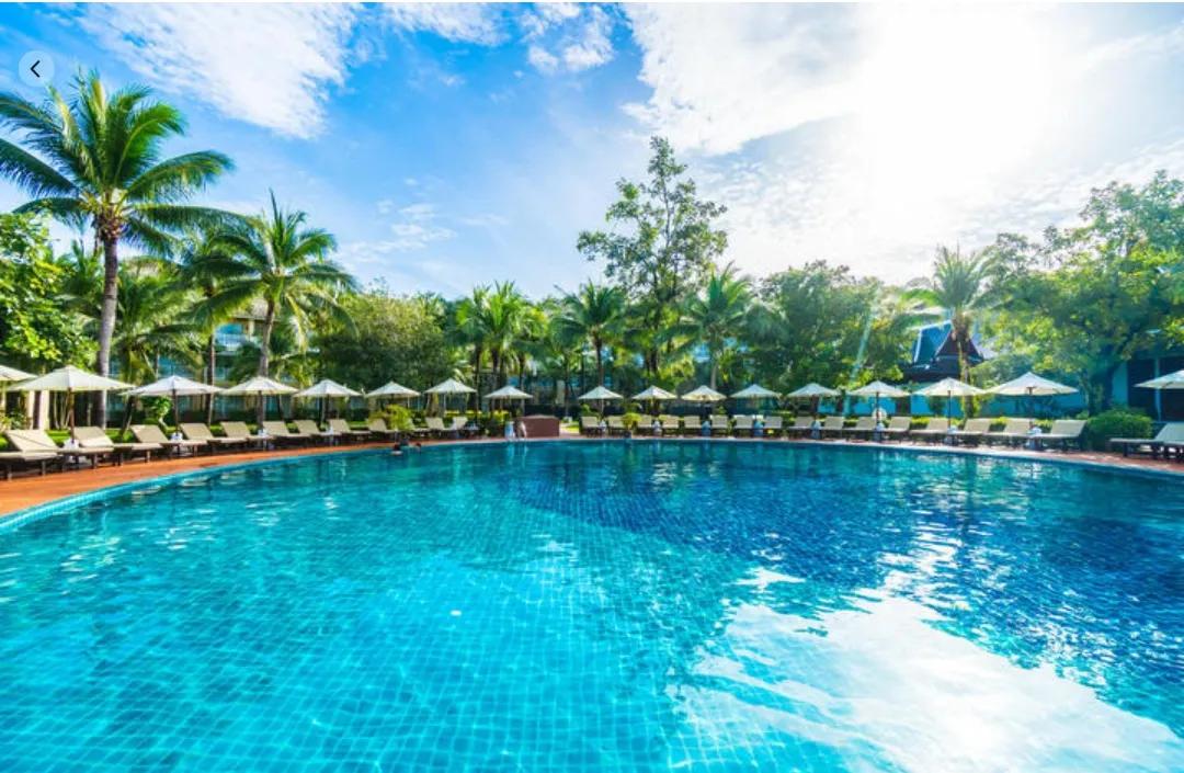 白手起家的亿万富翁小故事,富翁白手起家的故事