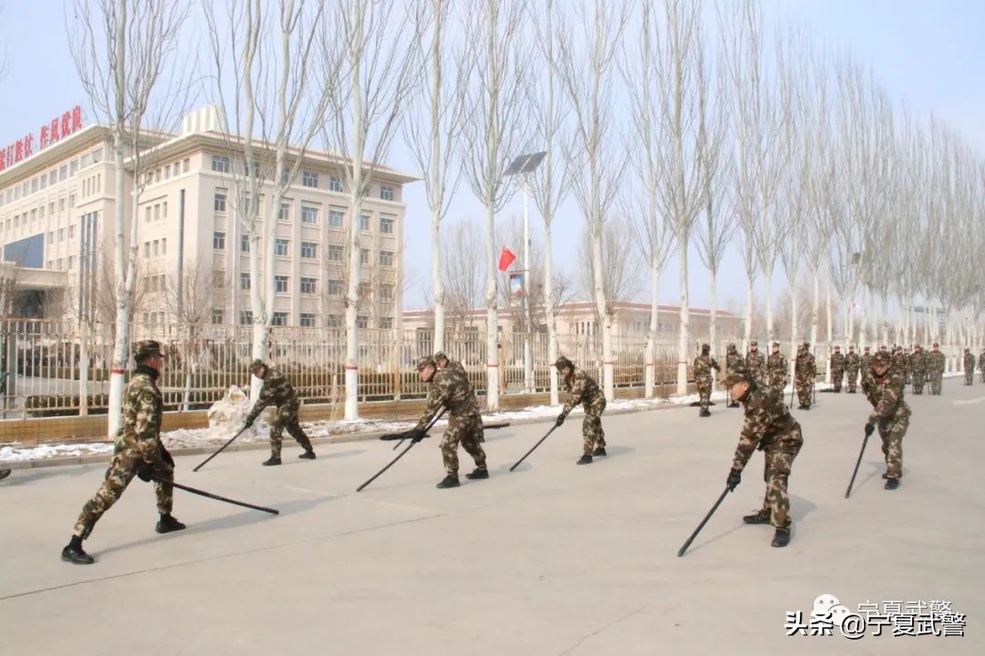 清汤泡面宵夜,泡面暖心又暖胃