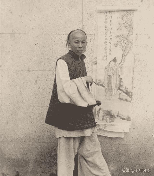 纳粹德国屠杀犹太女人,变态纳粹