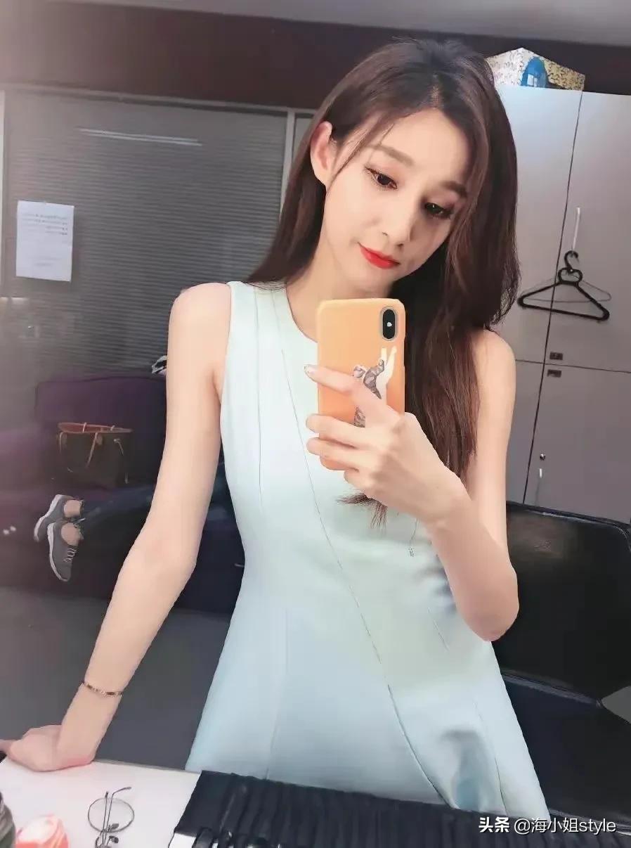 主持央视春晚的六大美女，李思思颜值担当，新人马凡舒抢镜