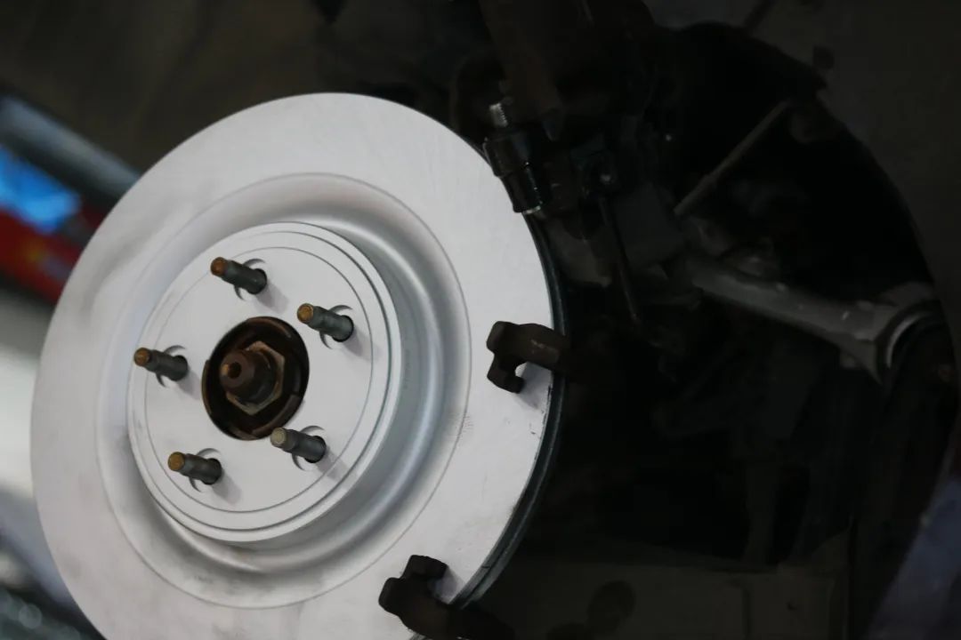 捷豹xjl内饰翻新出售价格,捷豹xjl汽车翻新改造全过程