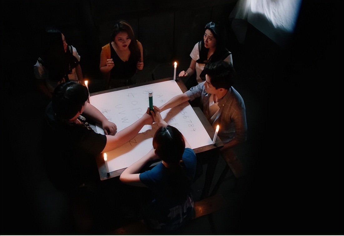 女大学生请笔仙去世,北京某高校女生请笔仙