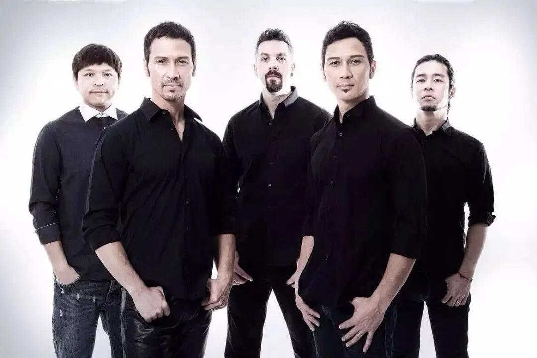 风的季节抖音最火版,风的季节为什么唱两遍