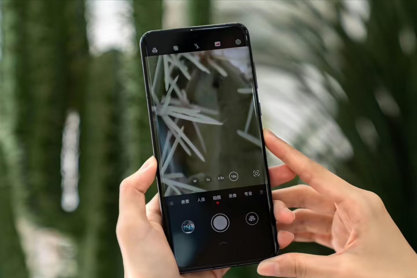 突然变香了！华为P60Pro直降940元，网友：还买什么iPhone14Pro