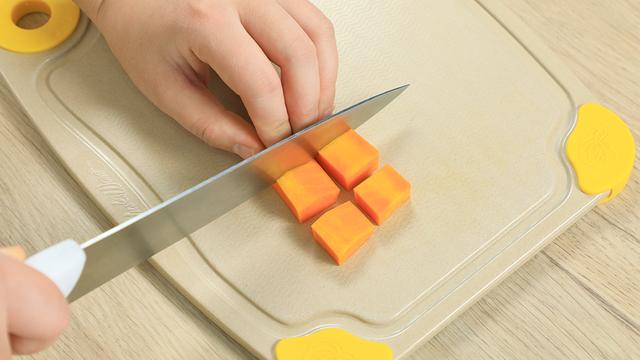 消化不好的小朋友该怎么吃,宝宝挑食消化不好