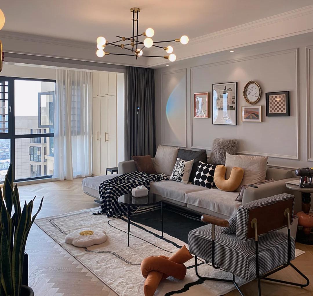 要想门套板不变形用什么背板好,房顶石膏线开裂要脱落怎么办