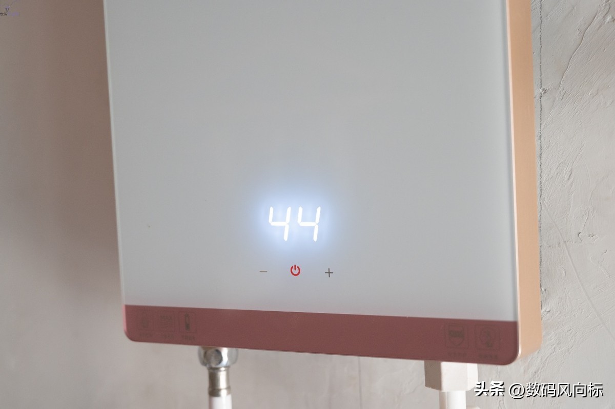 奥特朗即热式电热水器f5h,奥特朗即热式电热水器dsf531-70