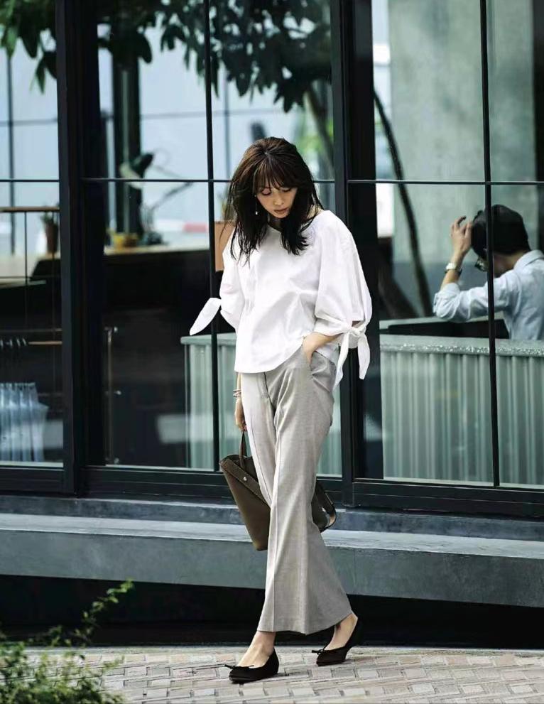 拒绝老气穿搭时髦搭配学起来,越简单越时髦的穿搭套路