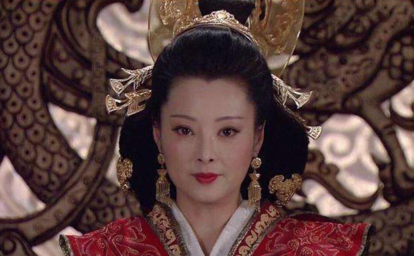 王莽逼迫王政君交出传国玉玺,王政君最长命的皇后