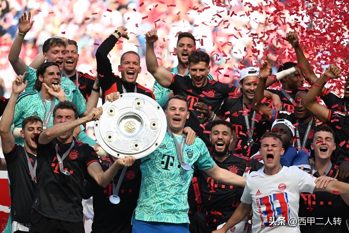 拜仁夺冠后两大高层离任,拜仁解雇诺伊尔了吗