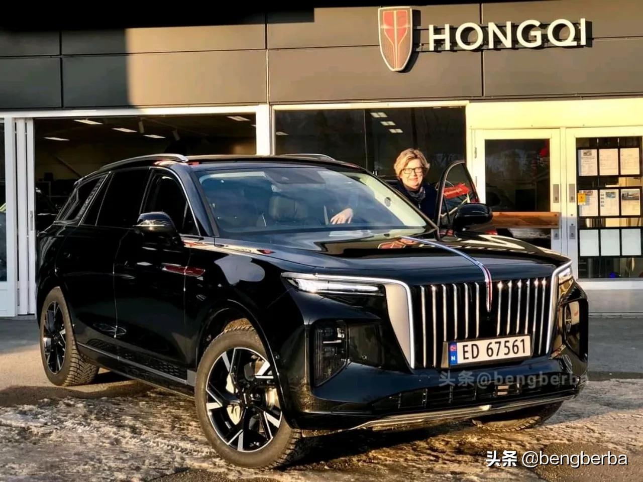 2022新款红旗e-hs9燃油版五座,红旗hs9出口多少钱