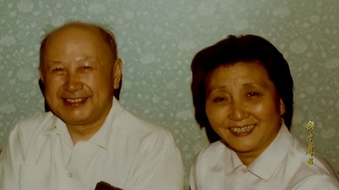 超强底气谦逊有礼的钱学森：怎样成为品质坚韧的学霸，吃苦就行吗