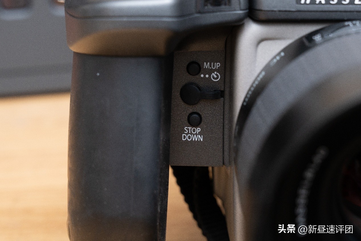 鍝堣嫃涓敾骞卙4d闀滃ご,鍝堣嫃鐩告満h4d-200ms