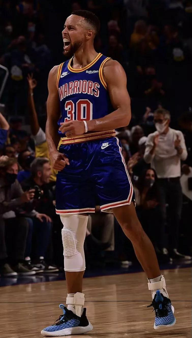 新王登基，三分王者史蒂芬.库里