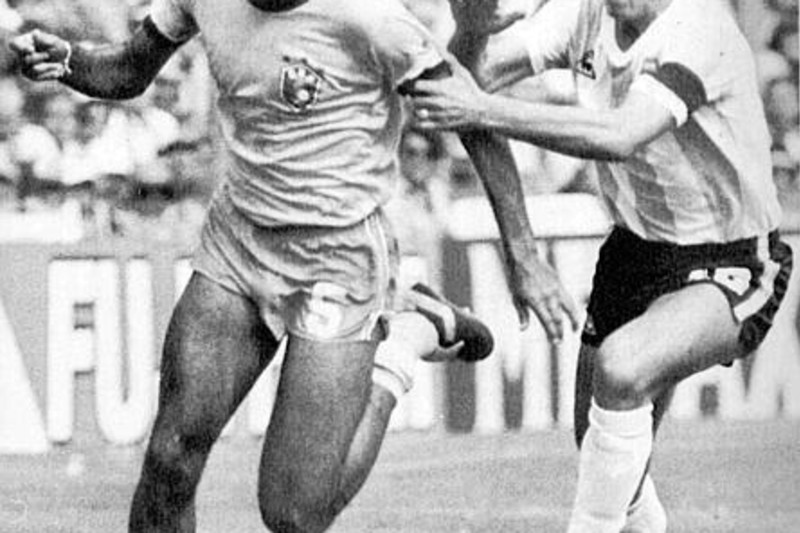 历史上世界杯排名最大的两支球队,世界杯历史上的三大冷门球队排名