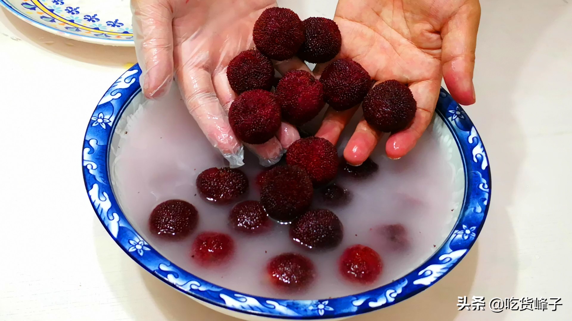 洗杨梅用什么淀粉,洗杨梅的做法