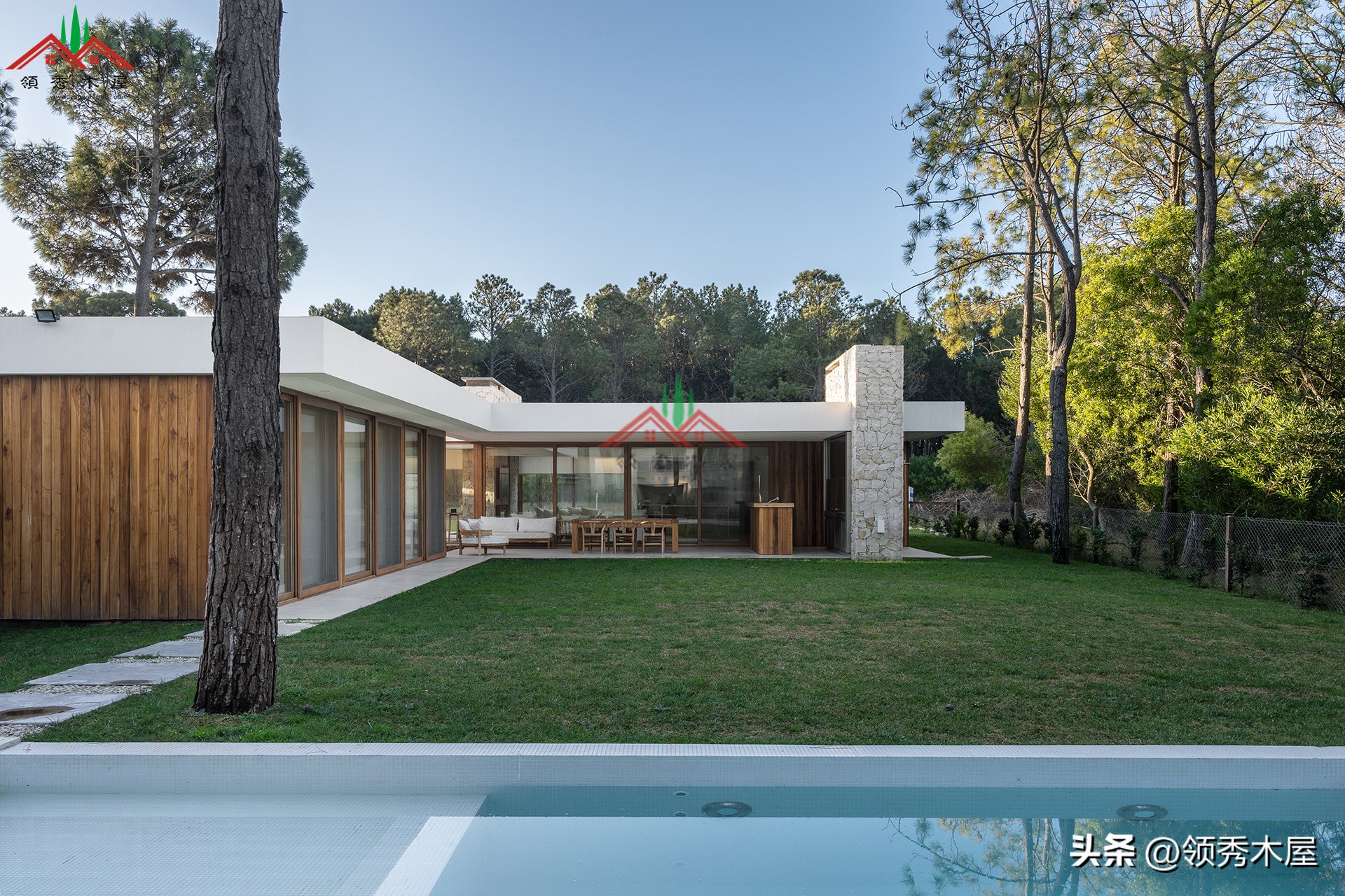 看完这个用木头装修的房子我肠子都悔青了农村的房子后悔装修早了