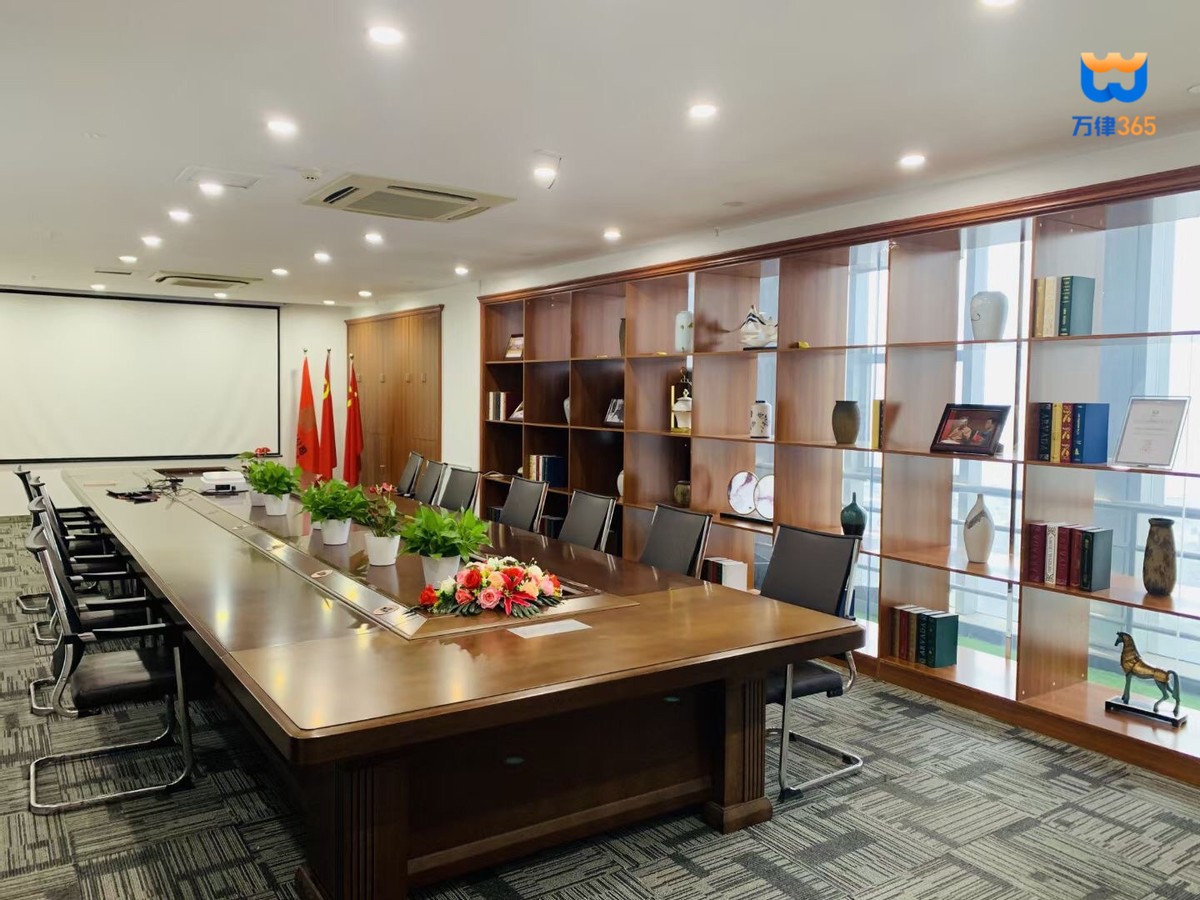 万律365和赢火虫法务,加盟万律365法务靠谱不