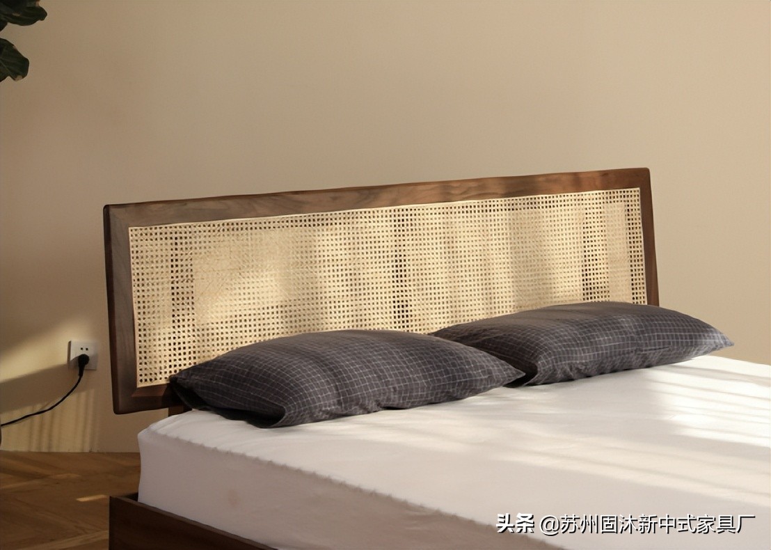 145平中式风格装修红木家具,145新中式三室二厅装修多少钱