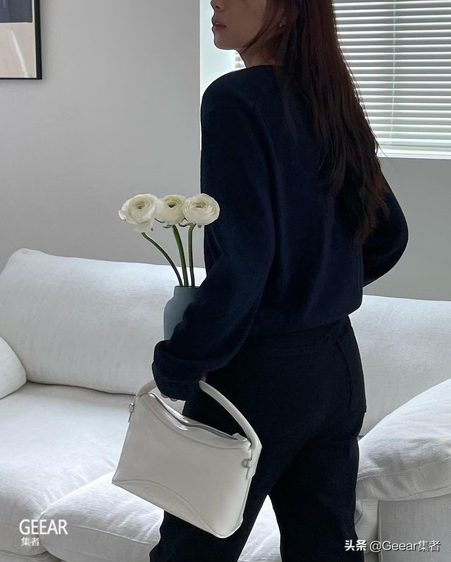 简单夏季韩系穿搭女,韩国夏季女生气质穿搭