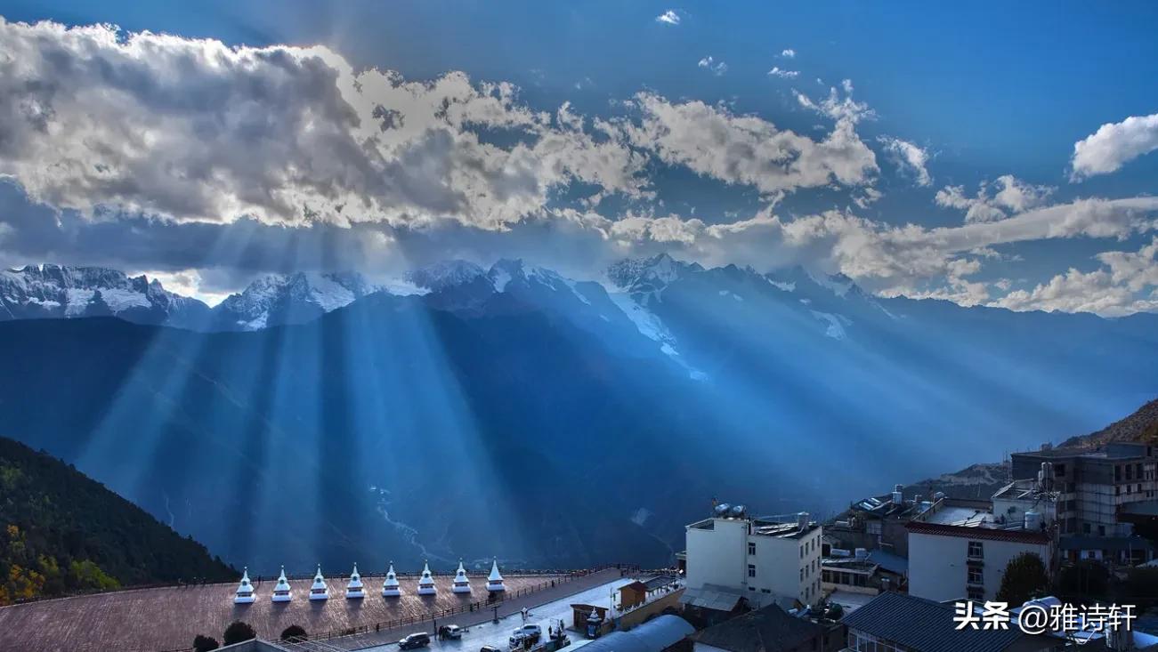 足不出户看大美云南,看到梅里雪山主峰卡瓦格博峰真美