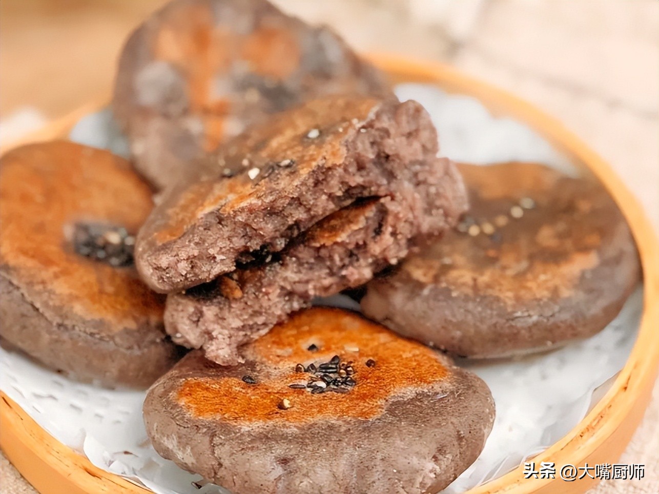 黑芝麻和什么搭配做豆浆,黑芝麻和什么打豆浆比较好吃