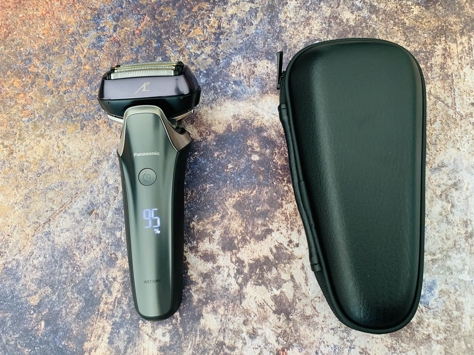 松下6刀头刮胡刀真实测评,松下6刀头剃须刀怎么样