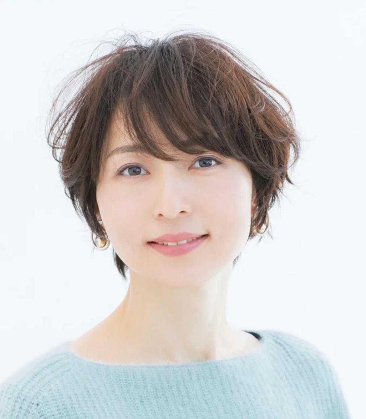 淑女又遮脸型的发型,好看的不显秃的发型适合学生党