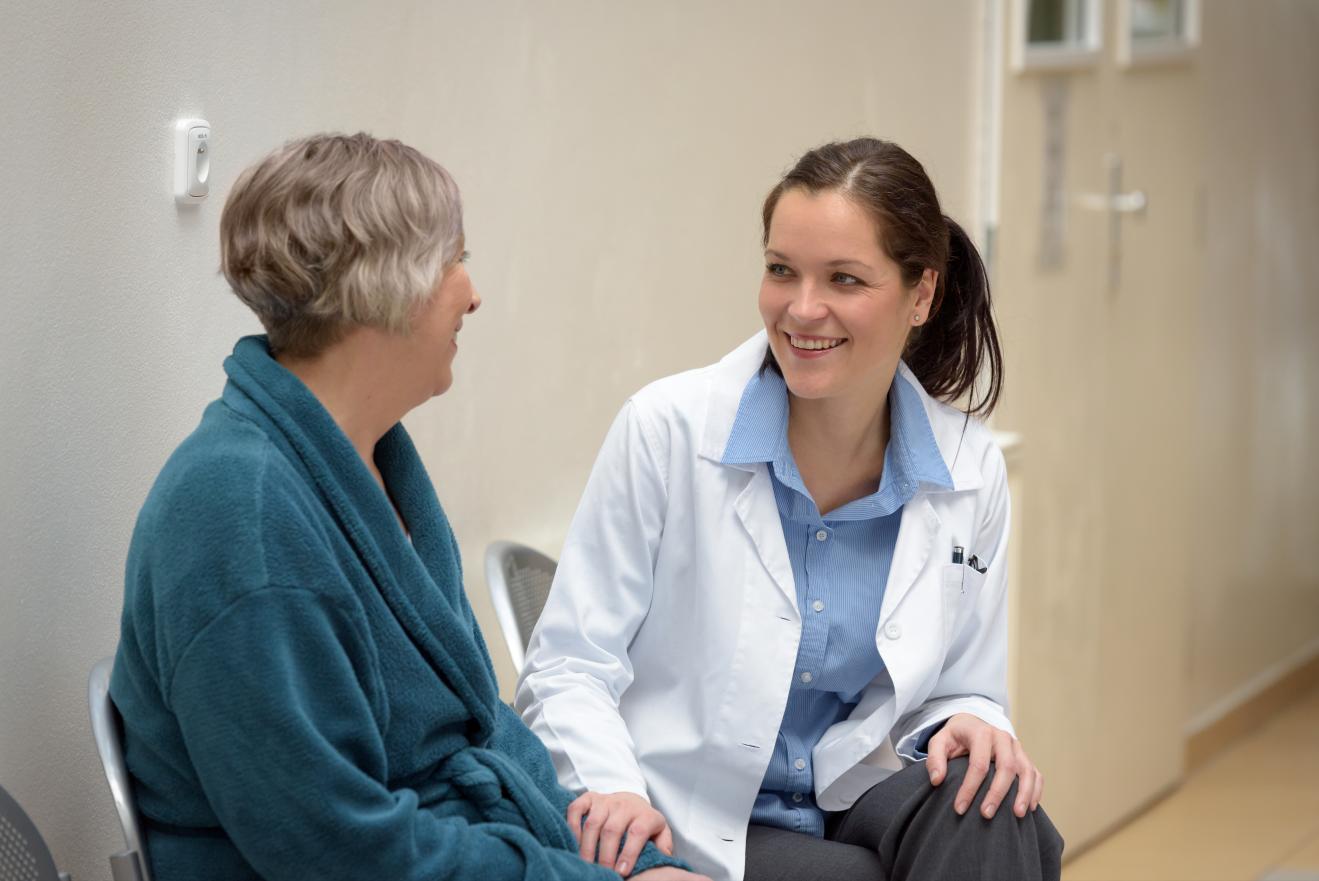 老年人“同房”，谁受益更多？