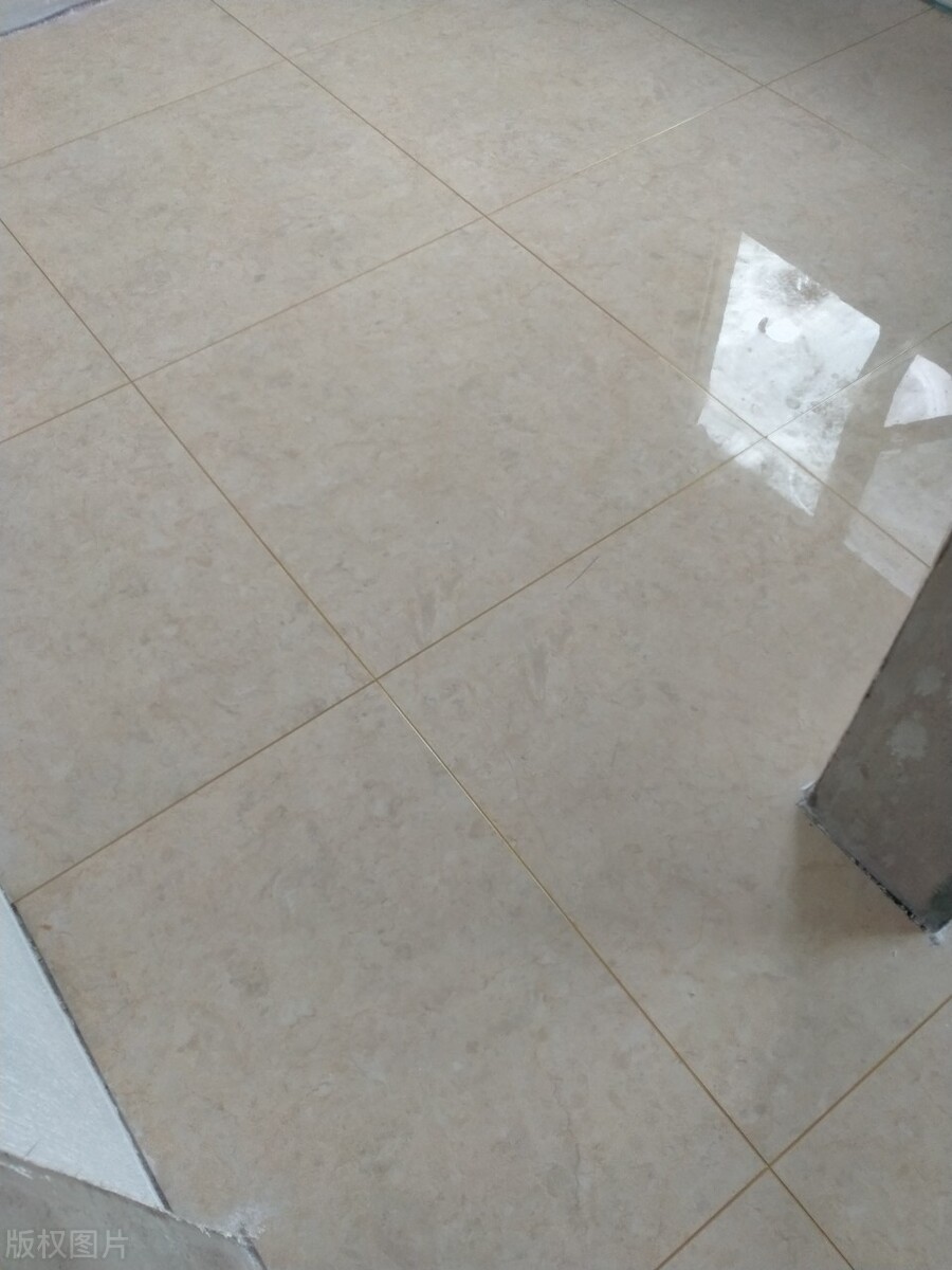 怎么区别美缝剂和环氧彩砂美缝,美缝是环氧彩砂好还是美缝剂好看