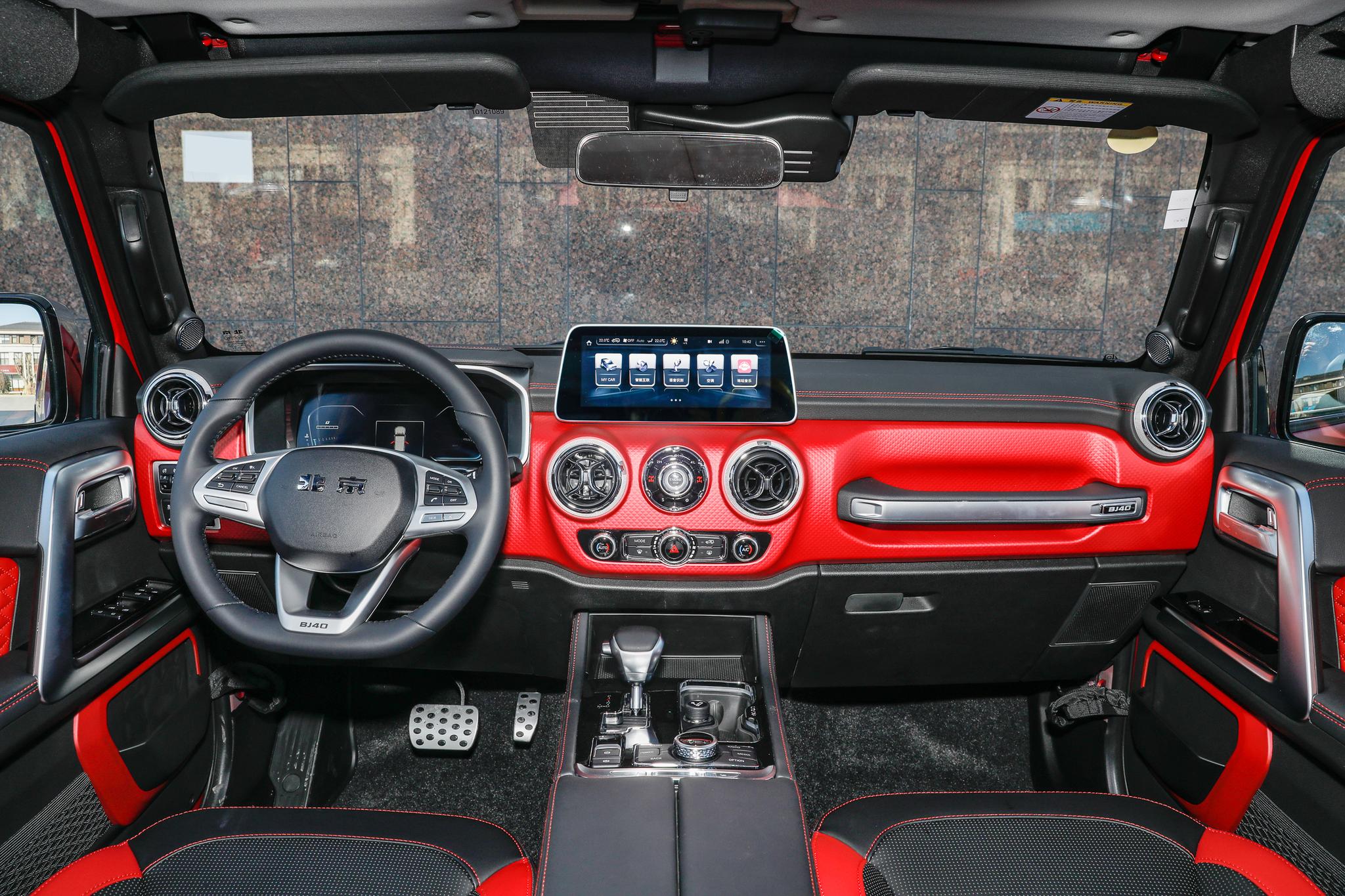 20万左右买一款越野车选哪一辆,四驱七座越野车全部车型及价格