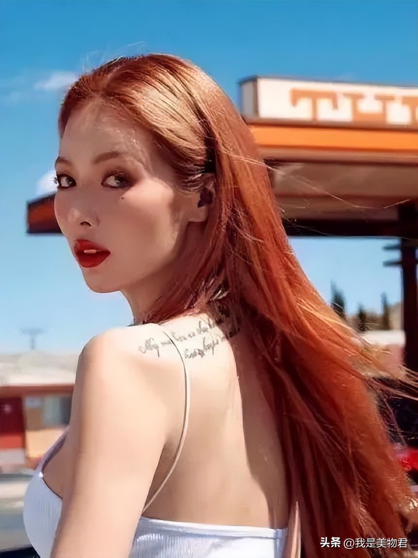 人均手握高奢代言的BLACKPINK，每一帧镜头都好贵