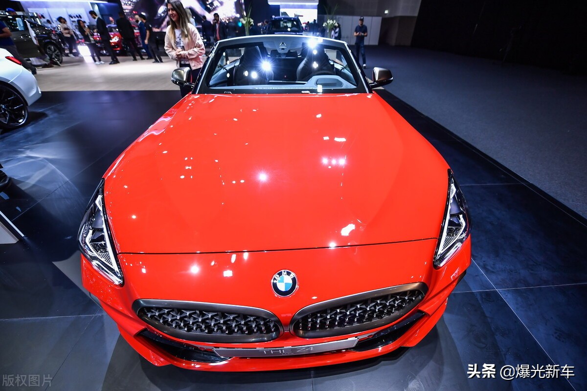 宝马z42013款sdrive35is,宝马z42012款sdrive20i领先型