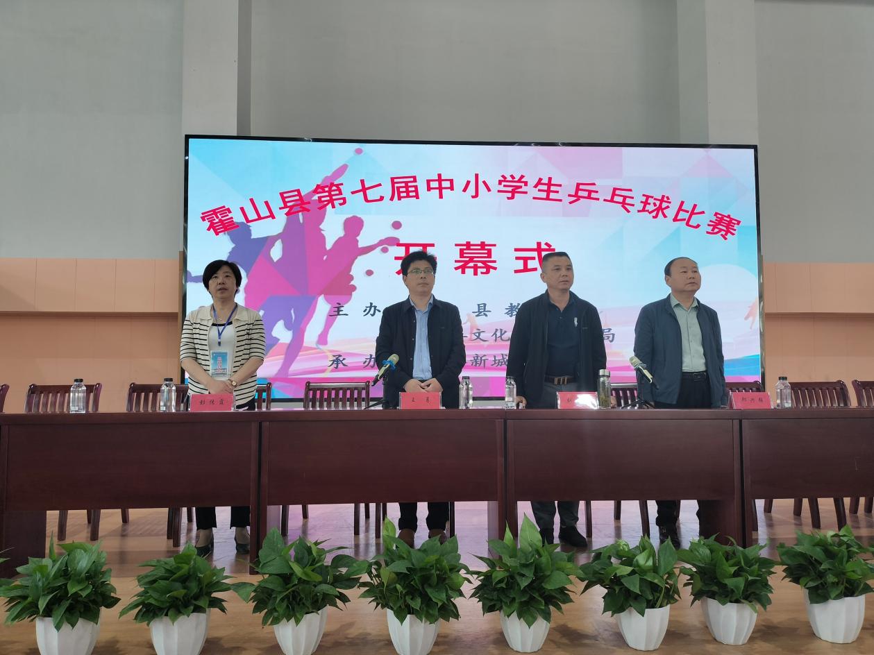 厉兵秣马奋楫争先,厉兵秣马扬斗志青春奋斗正当时