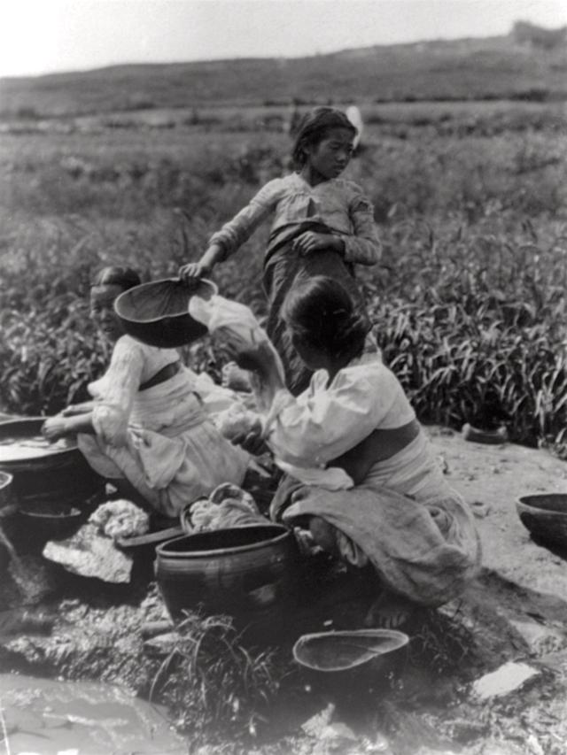 韩国女明星被财阀控制的证据,在韩国财阀真的是一手遮天吗