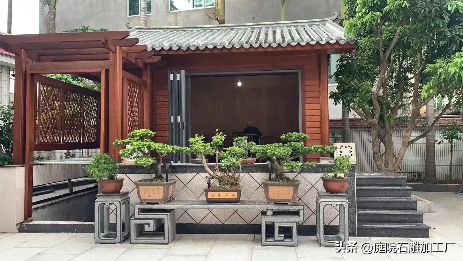 石雕花架庭院摆放效果图,庭院盆景老石板花架