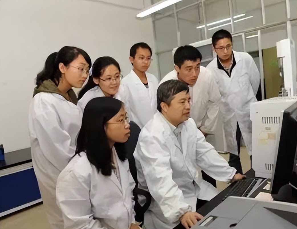 考上研究生该怎么和导师说,给刚考上研究生的一些忠告